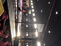 -嘿哟动霸CHUA·新潮玩运动娱乐中心·蹦床滑冰团建乐园