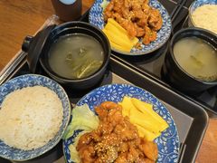 -又鸟pizza海南鸡饭(假日广场店)