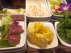 -井格重庆火锅(临平银泰城店)