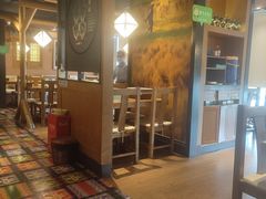 -云海肴·汽锅鸡·云南菜(天山百盛优客店)