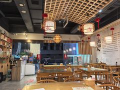 -易老妈蹄花.创于1935(总店)