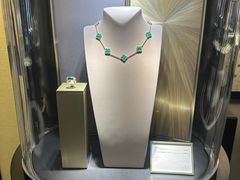 -梵克雅宝(国贸商城店)