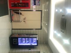 -一兆韦德健身(张杨路店)