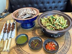 -哈啾嗨·蒙文化主题餐厅(京汉新城店)