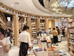 -覔书店(壹方城店)