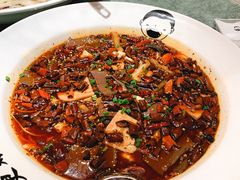 -江渔儿酸菜鱼·拔草餐厅(虎门君乐汇店)