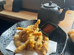 -湊湊火锅·茶憩(南京东路悦荟店)