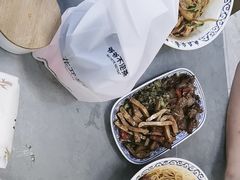 -梅溪·小伙子干挑面(安吉总店)