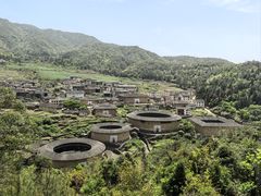 -初溪土楼群