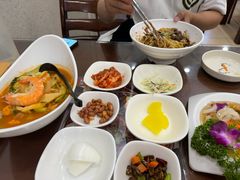 -贵宾庄炸酱面·韩式料理(高区店)