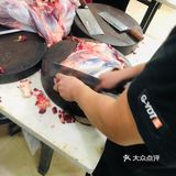 牛骨髓第一次吃很弹牙，第一次吃哈哈～然后我们又点了一盘