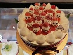 -花花卷卷·鲜食蛋糕(静安久光百货店)