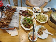 -亿牌牌东北烧烤(怀特店)