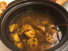 莲藕炖排骨-白金汉爵大酒店·中餐厅(相城店)