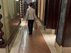 -王府井酒店(金桥港湾店)