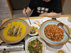 -饭橘汉江码头·乡野土菜馆(静安路店)