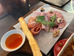 -LES ELITES 英集荟(南京西路店)