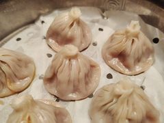 蟹粉小笼-东方明珠老上海8号餐厅(东方明珠广播电视塔店)