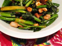肉炒芥兰-7号院家宴.烧鸽子(门头沟店)