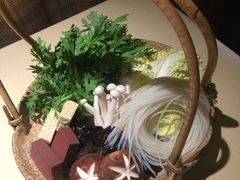 -余欢领鲜火锅(新街口店)