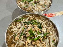 -正宗杨记普洱酸醋米线(总店)