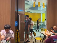 -麦当劳(凯德MALL太阳宫店)
