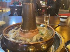 -岳记兴隆·青城腊排铜火锅(融创店)