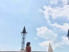 -巨鹰广场