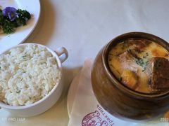 罐焖牛肉-老井俄式餐厅