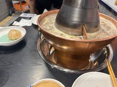 -楼外楼大刀肉传统火锅居(幸福街店)