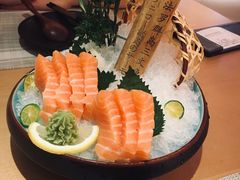 秒懂三文鱼-文三酒肆自助放题(新街口友谊广场店)