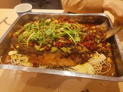 -拿渡麻辣香锅(世茂广场·工三店)