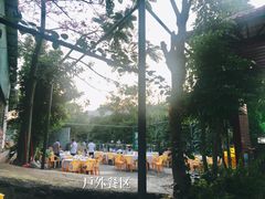 -红旗山庄(圭峰山店)