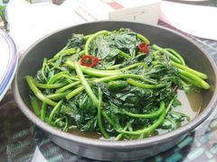 -去吃小龙虾·江湖菜·烧烤(南滨路店)