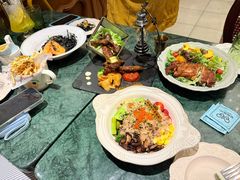 -秘密旅行Bonjour(黑金冠 江南西店)