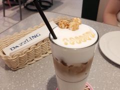 焦糖玛奇朶咖啡-Dazzling Cafe 蜜糖吐司专卖店