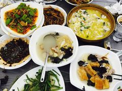 -侬佳蒸菜馆(听潮店)