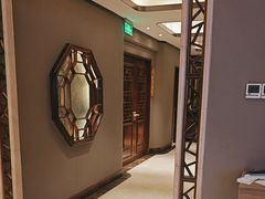 -顺峰(农展馆店)