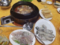 -濠轩阁特色生蚝火锅(水湾路店)