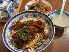 -辣肉面大王(天平路店)