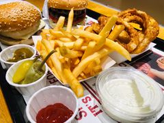 -The Habit Burger Grill 哈比特汉堡(爱琴海店)