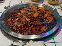 -晓彭肥肠鸡·泡椒鸡火锅(水木天地店)