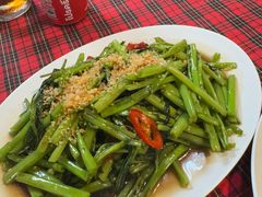 -Raya Father Restaurant