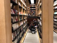 -覔书店(壹方城店)