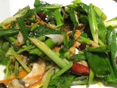 -马路边上·小海鲜烧烤(八一路店)