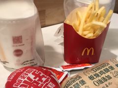-麦当劳(虹梅路地铁站店)