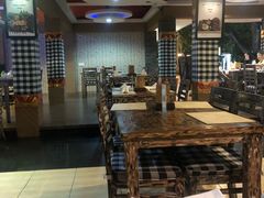 -Mai Mai Restaurant
