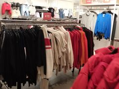 -H&M(华润万象城店)