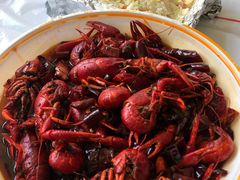 -扒虾小妹儿麻辣海鲜(宏图街店)