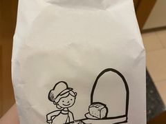 -Dough&Joe团憩(瑞虹天地月亮湾店)